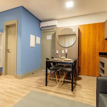 בומבינאס Aion Suites 103 - Compacto E Luxuoso Loft - Rooftop Com Piscina E Academia - A Poucos Passos Da Praia מראה חיצוני תמונה