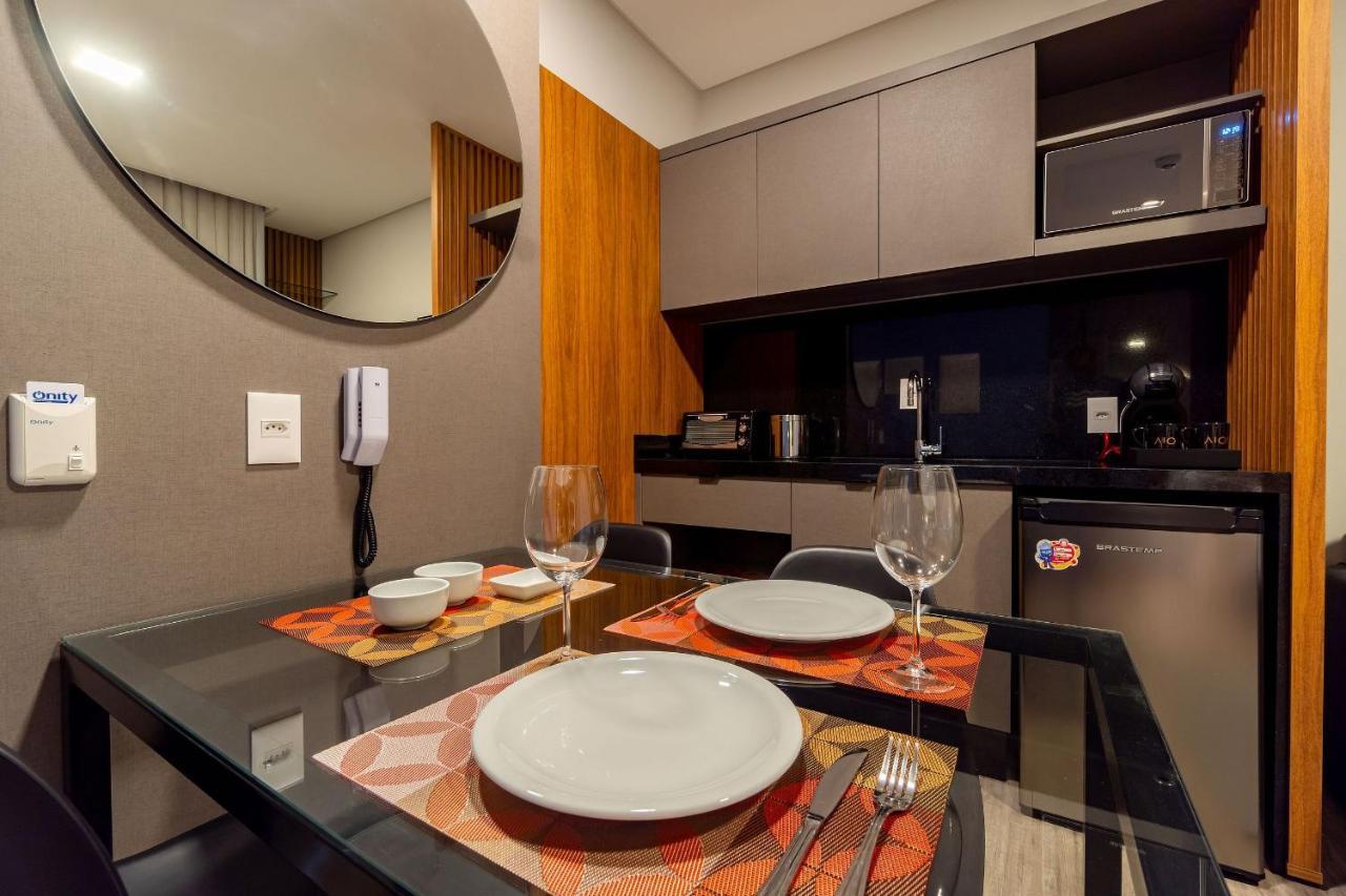 בומבינאס Aion Suites 103 - Compacto E Luxuoso Loft - Rooftop Com Piscina E Academia - A Poucos Passos Da Praia מראה חיצוני תמונה
