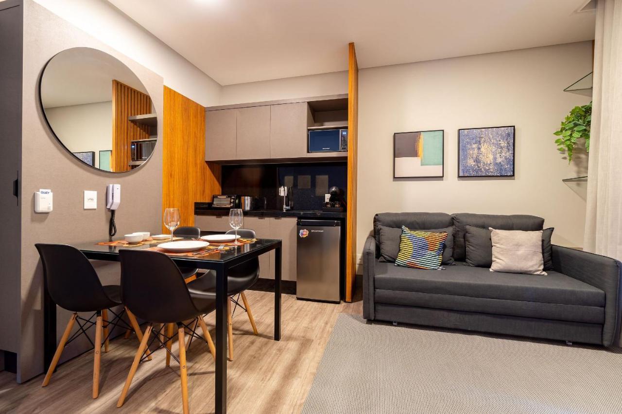 בומבינאס Aion Suites 103 - Compacto E Luxuoso Loft - Rooftop Com Piscina E Academia - A Poucos Passos Da Praia מראה חיצוני תמונה