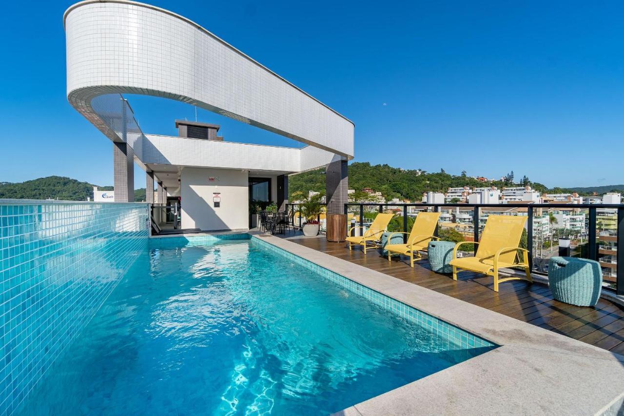 בומבינאס Aion Suites 103 - Compacto E Luxuoso Loft - Rooftop Com Piscina E Academia - A Poucos Passos Da Praia מראה חיצוני תמונה